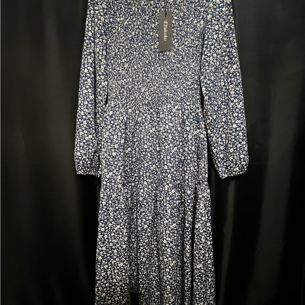 NWT Ellakoko Blue & White Floral Smocked Midi Dress